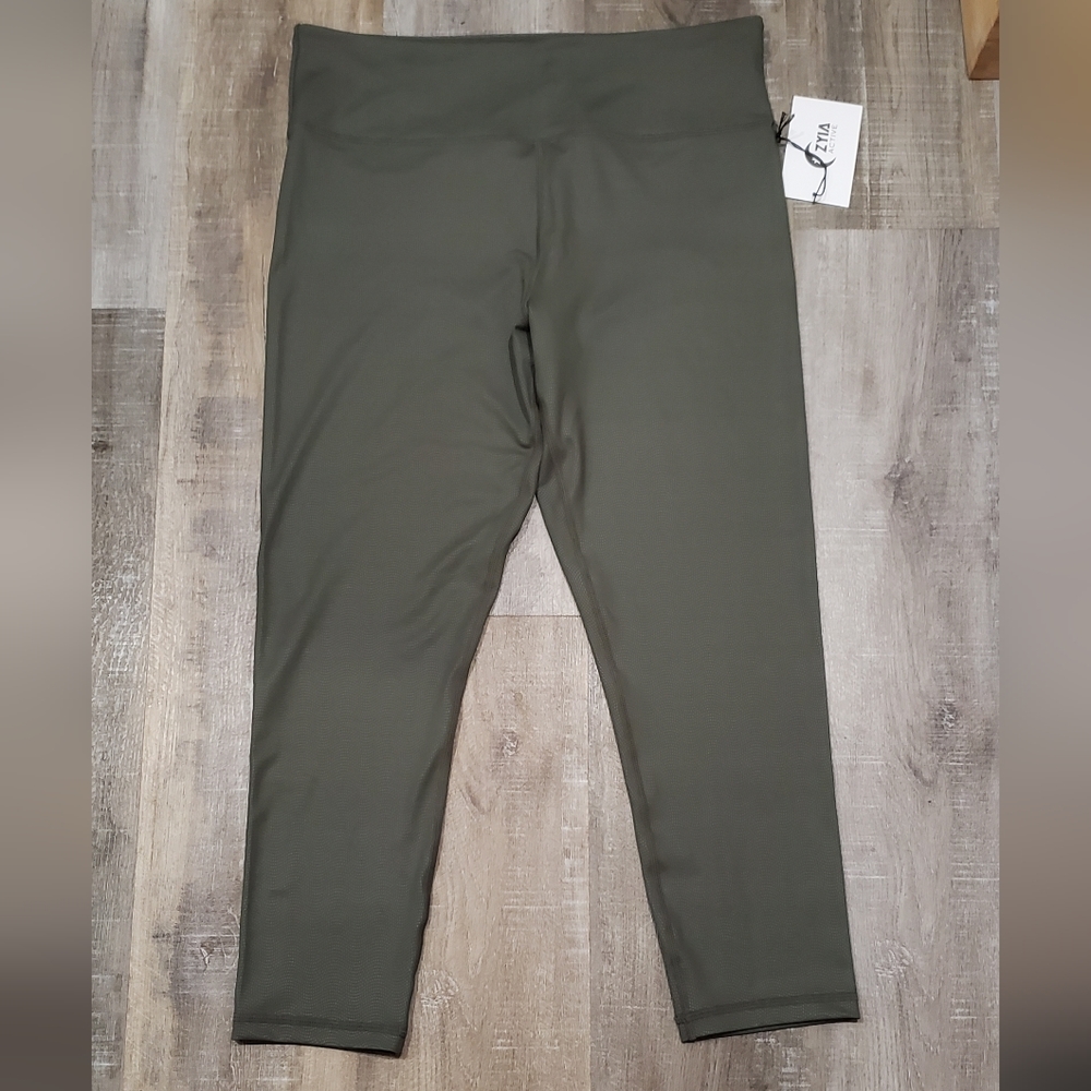 Zyia Active 7/8 Leggings Light n Tight High Rise Winter Olive Vibrations 16-18